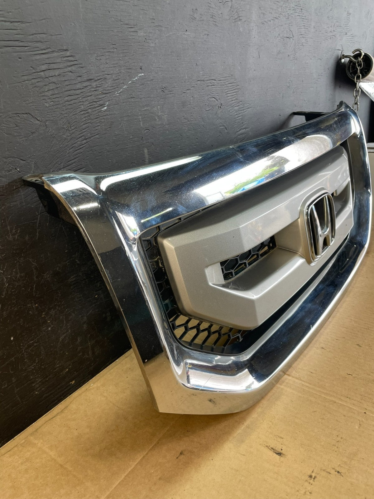 2009 to 2011 Honda Pilot Front Upper Grill Grille AC5159 DG2