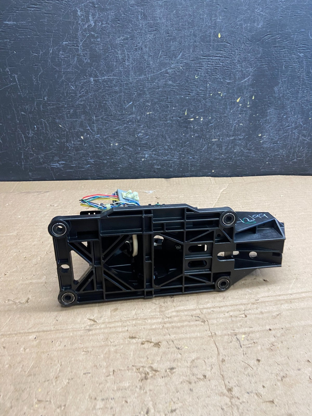 2015 Ford Explorer Auto Transmission Floor Gear Shifter AF2368 DG4