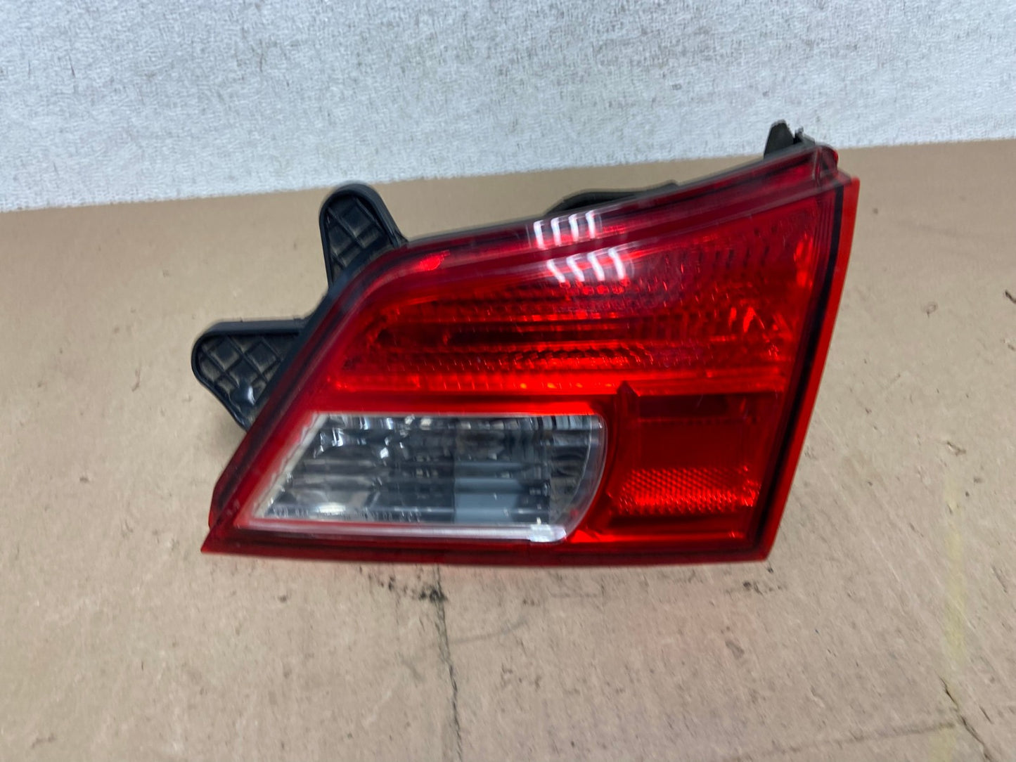 2010 - 2014 Subaru Outback Right Passenger RH Inner Tail Light AE6852 LK0
