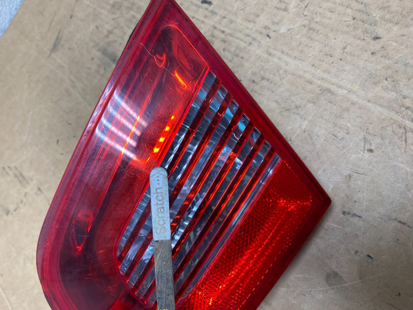 2007 2008 2009 2011 Volkswagen Eos Right Passenger Rh Tail Light inner OEM T20893