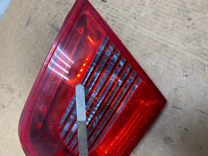 2007 2008 2009 2011 Volkswagen Eos Right Passenger Rh Tail Light inner OEM T20893