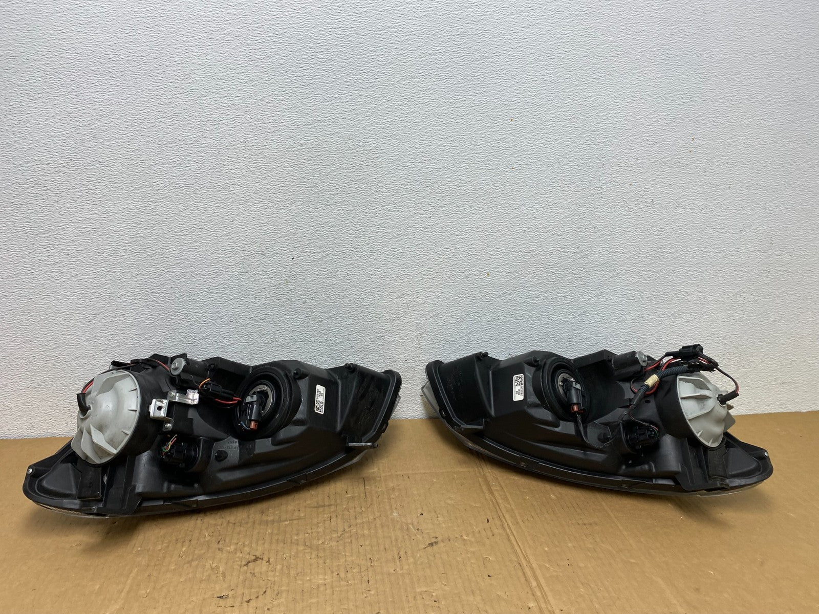 2005 to 2006 Nissan Altima Left+Right Set Halogen Headlights AC7644 DW7