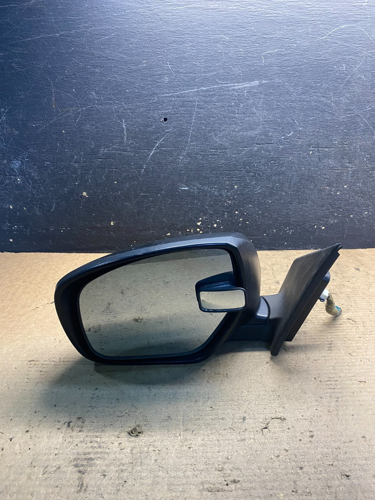 2011-2016 Volkswagen Jetta Sedan Left Driver View Door Mirror Oem AA2849 DG8