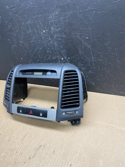 2007 to 2012 Hyundai Santa Fe Center Air Vent A/C Clock Bezel Trim OEM AB9463 DG2