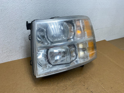 2007 to 2014 Chevrolet Silverado Left Driver Lh Side Headlight AD9321 DW2