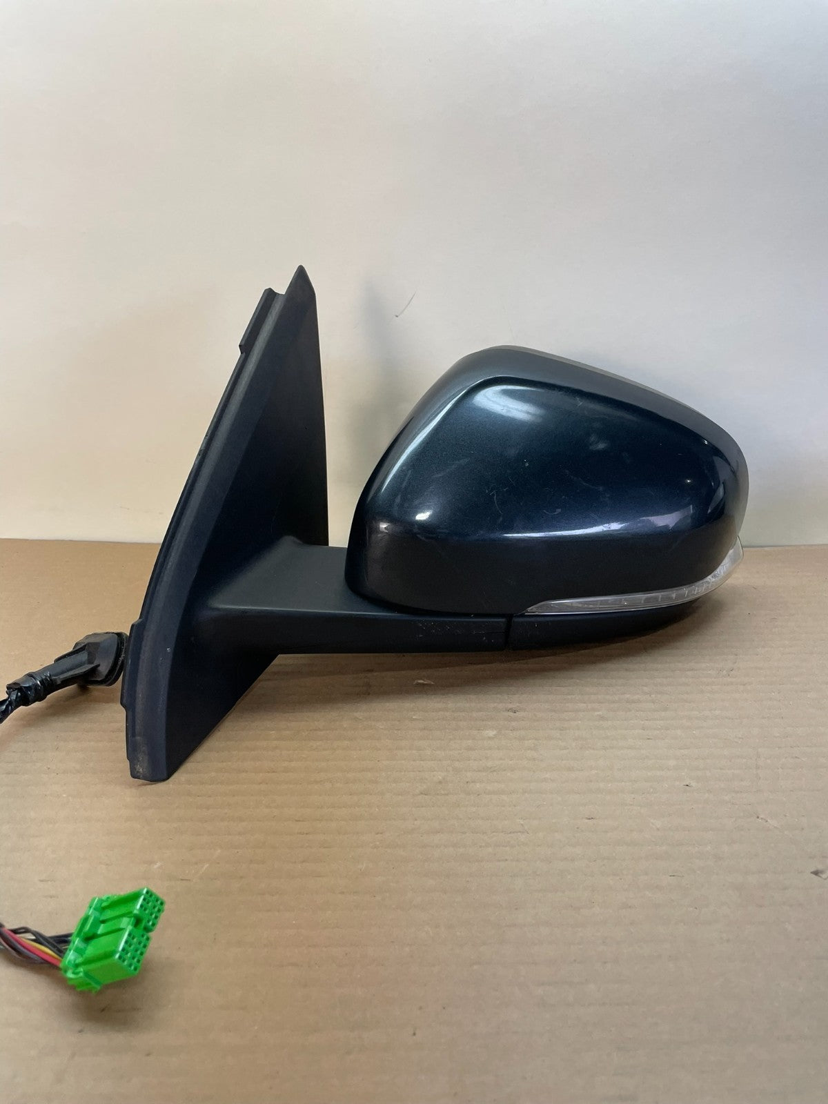 2011- 2018 Volvo S60 Left Driver LH Front Door View Mirror AH8644 DG0