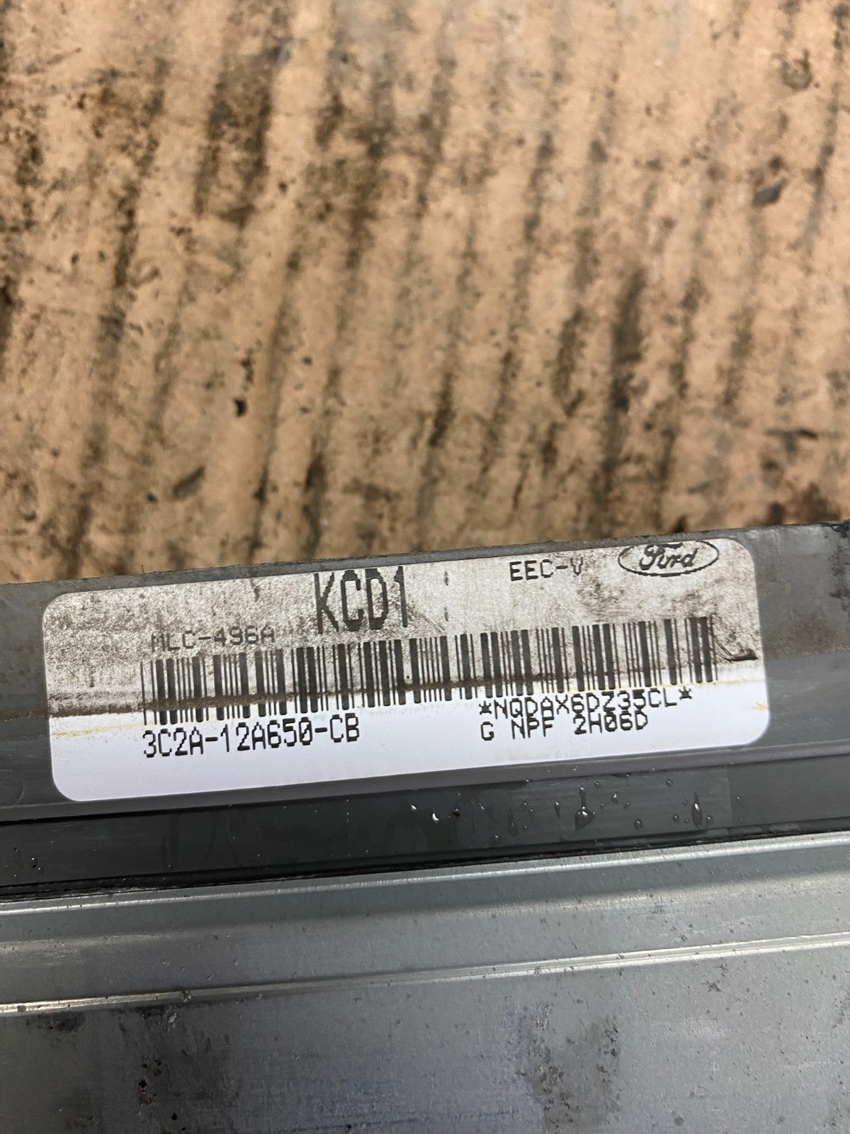 2003 Ford Van E350 E450 Engine Control Module Unit ECU Q0761 DG3