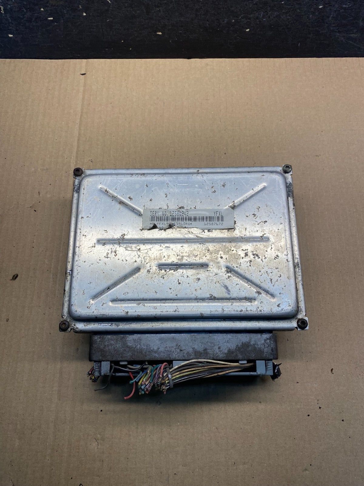 2003-2006 Chevrolet Tahoe Silverado Engine Control Unit Module ECM ECU AG9430 DW0