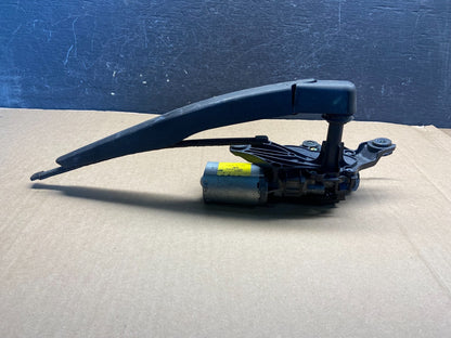 2011 to 2019 Ford Explorer Rear Windshield Wiper Motor AF9357 DG3