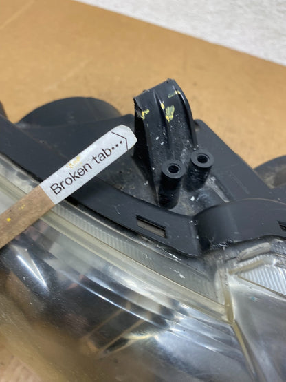 2008 2009 2010 Scion XB Right Passenger RH Headlight Halogen AE0284 DW6