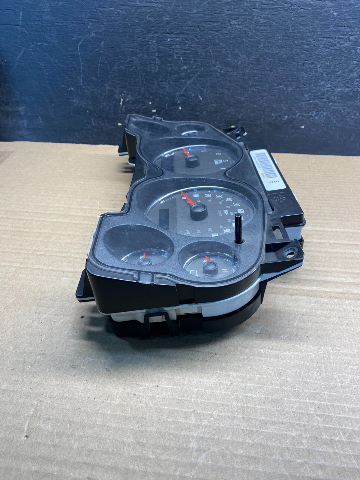 2007 2012 GMC Yukon Tahoe Sierra Speedometer Cluster Gauge AF3831 DW2