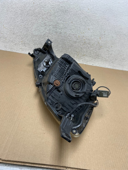 2009 to 2013 Honda Fit Left Driver LH Side Headlight Halogen AJ2360 DW9