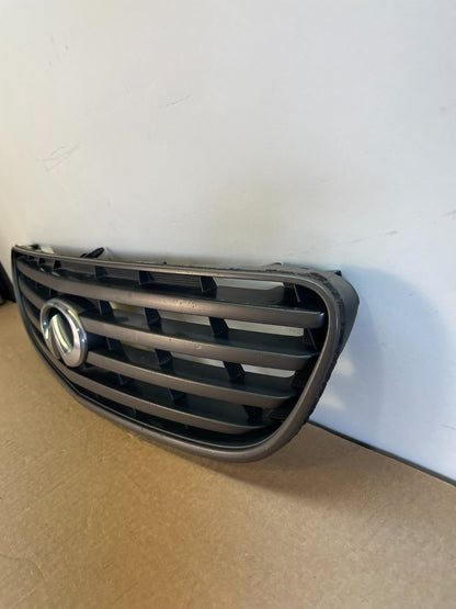 2002 2003 2004 Infiniti I35 Sedan Front Upper Grill Grille AG9791 DG1