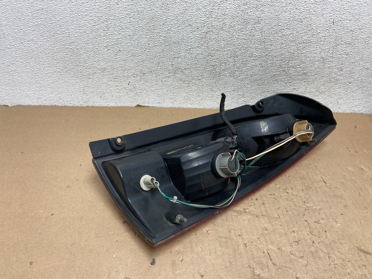 2001 to 2002 Nissan Quest Driver Left LH Side Tail Light AG43907