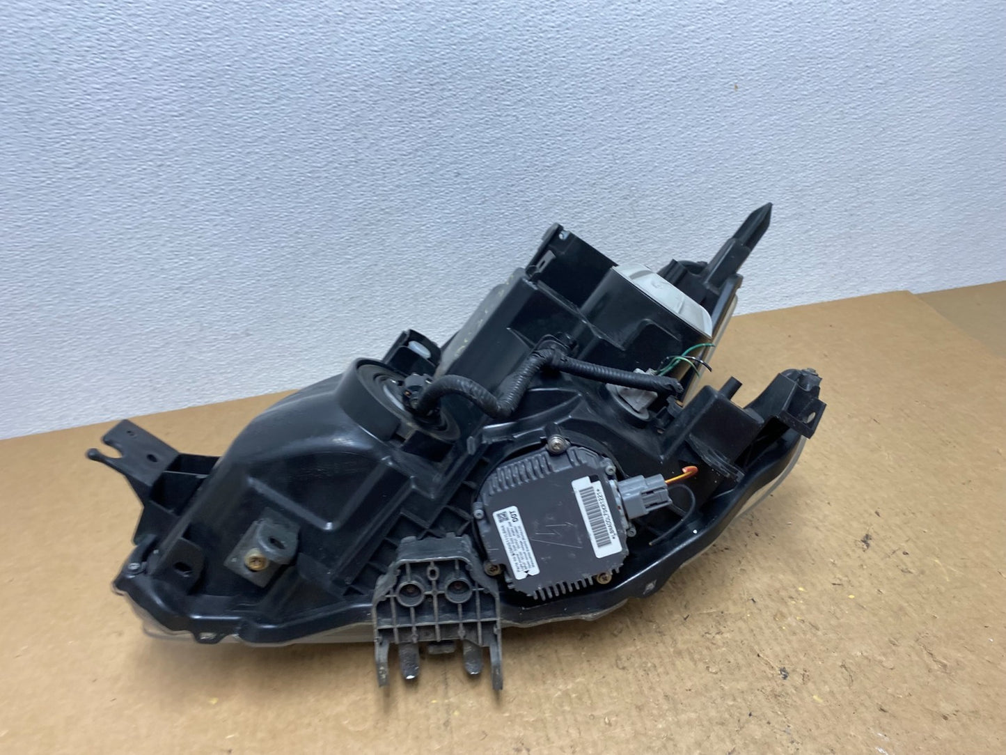2009 - 2014 Nissan Maxima Headlight Right Passenger Xenon HID Oem AC3630 DW6