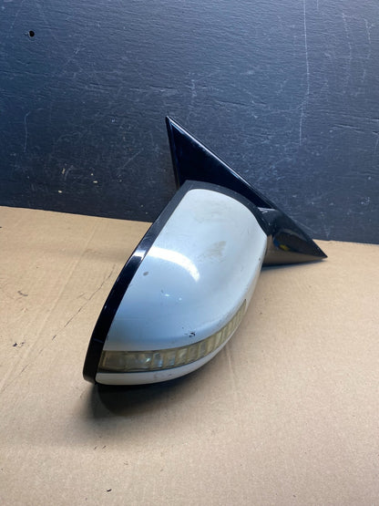 2007-2012 Nissan Altima Sedan Right Passenger Door Turn Sgn Mirror AE7690 DW1