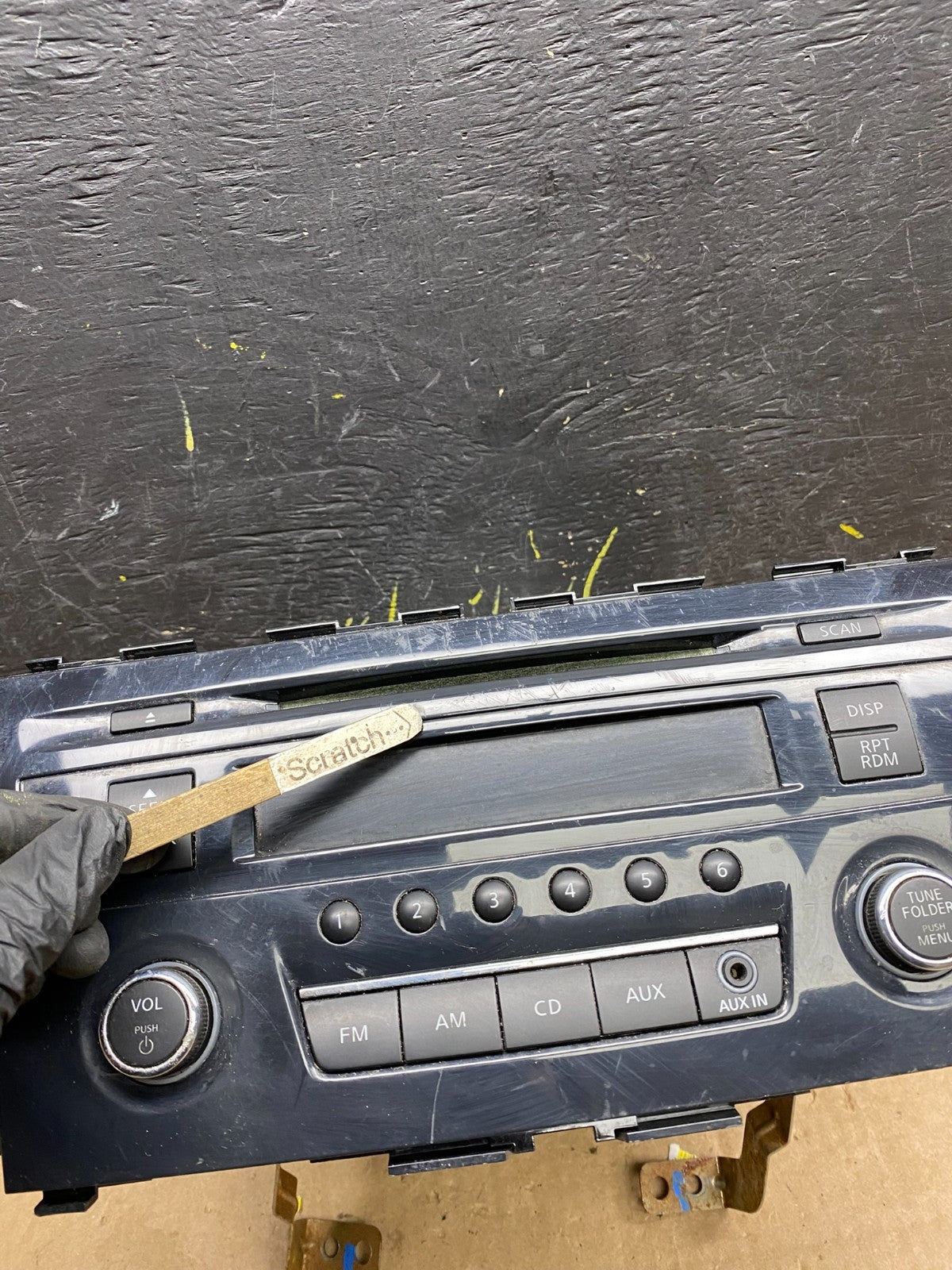 2013 to 2015 Nissan Altima Radio Cd Mp3 Player AUX Port 281853ta0g Z1683 DG1