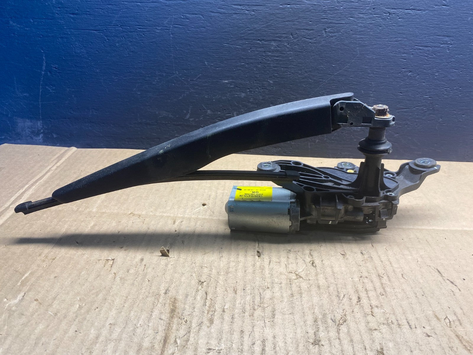 2013 to 2019 Ford Escape Rear Windshield Wiper Motor OEM AB7507 DG3
