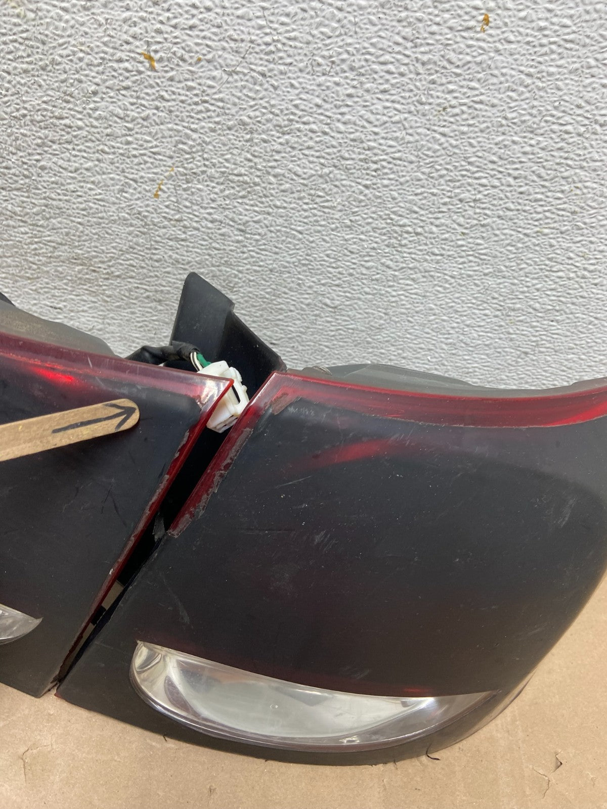 2006-2011 Lexus GS350 GS430 GS450H Left+Right Tail Light Inner AG5805 DW6