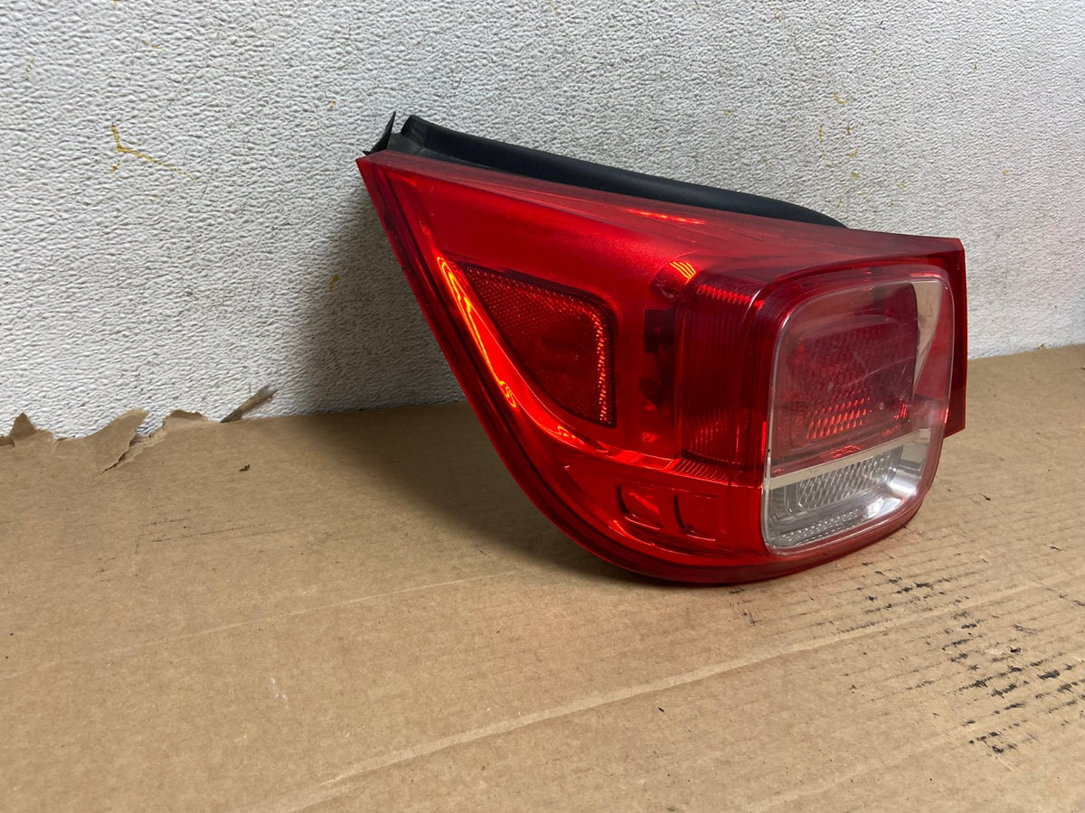 No Led 2013 - 2015 Chevrolet Malibu Left Driver LH Side Tail Light AH4011 LK1
