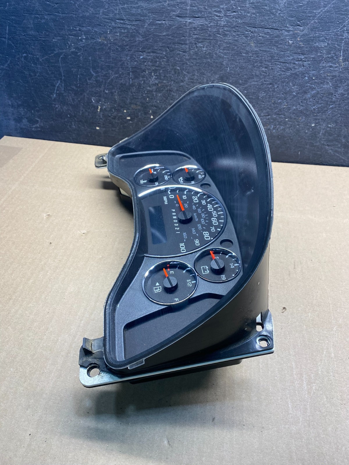 2008 to 2010 Chevrolet Express Speedometer Cluster Gauge AG7446 DG2