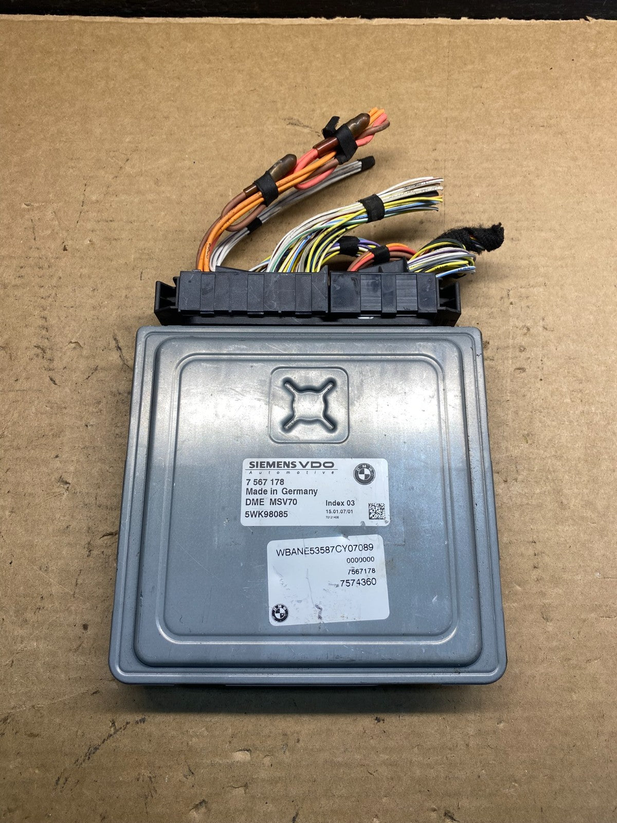 2006-2007 BMW E60 E61 525i 530i ECU ECM Engine Control Module 7567178 AD9989 DW0