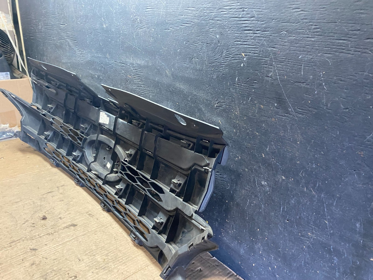 2011 2012 2013 Ford Edge Front Upper Chrome Grille Grill t4214 DG7