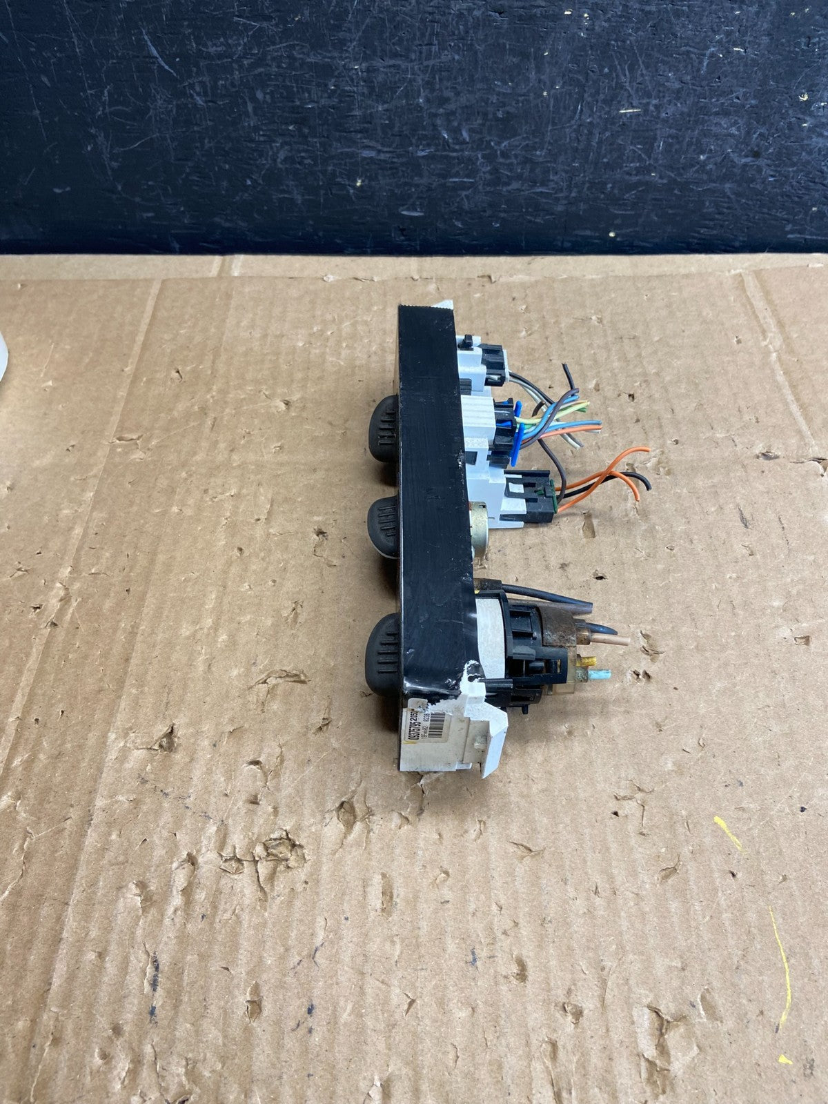 2001 - 2007 GMC Chevrolet Astro Express Climate Control A/C ad2339 DG2