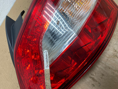 2009 2010 2011 Nissan Maxima Right Passenger RH Side Tail light AC7351 DW3