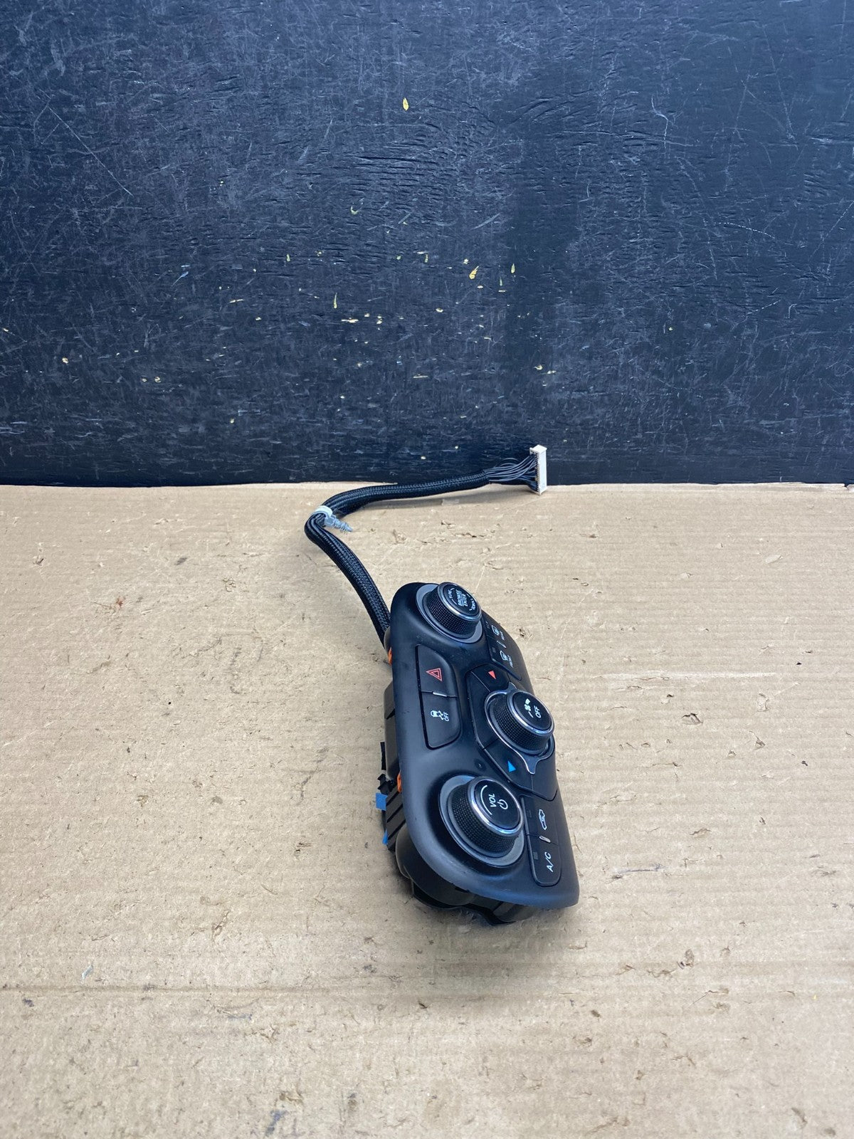 2013 to 2016 Dodge Dart AC Heater Temperature Climate Control ah5176 DG1