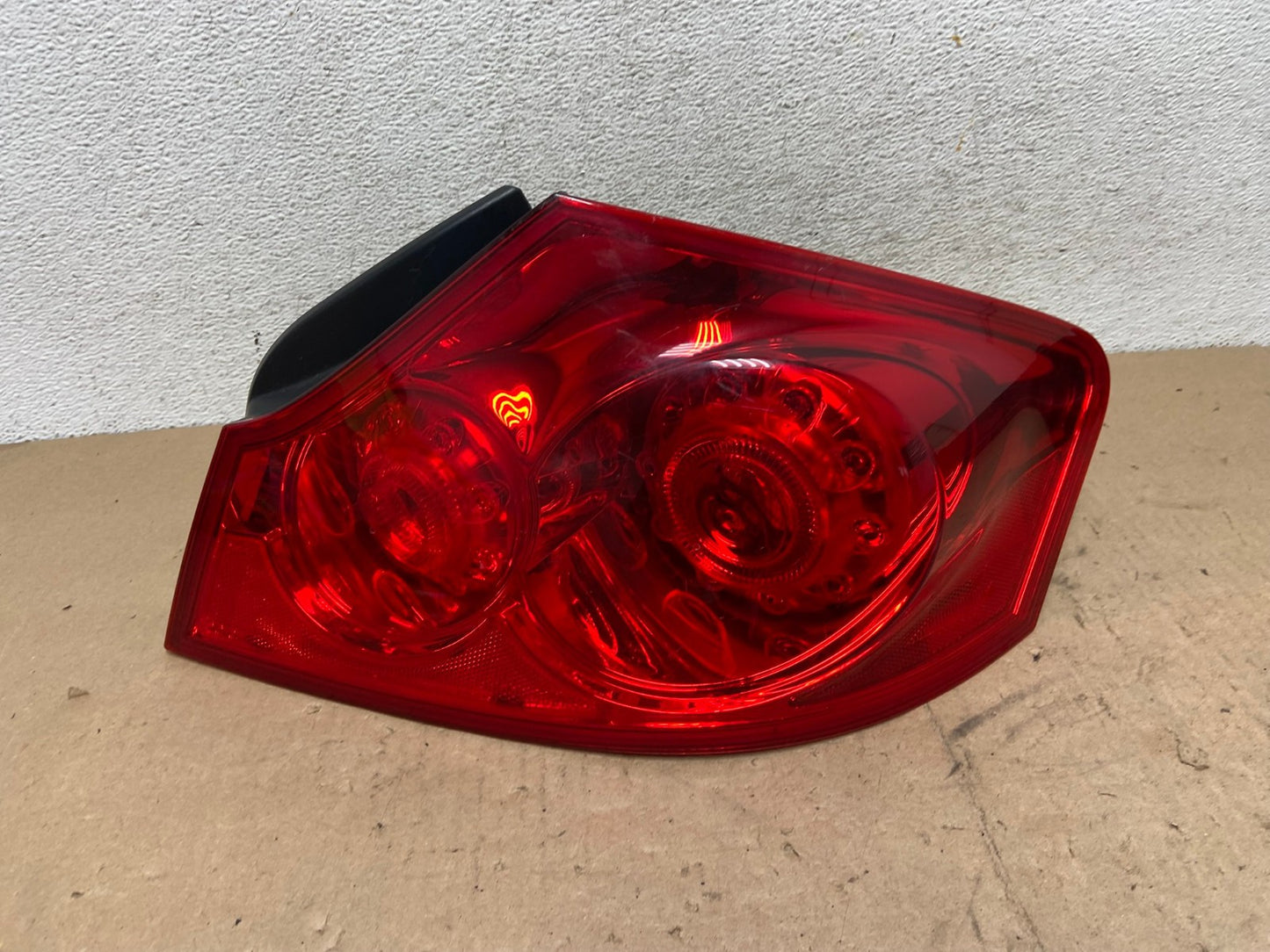 2007 to 2013 Infiniti G35 G37 Sedan Right Passenger Rh Tail Light AG5480 LK0