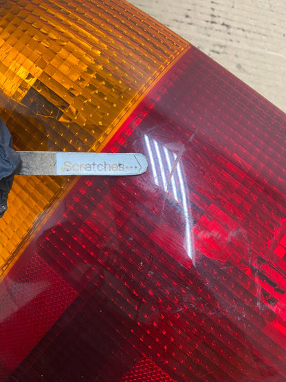 2002 to 2009 Gmc Envoy Left Driver Lh Side Tail Light AH4008 LK3