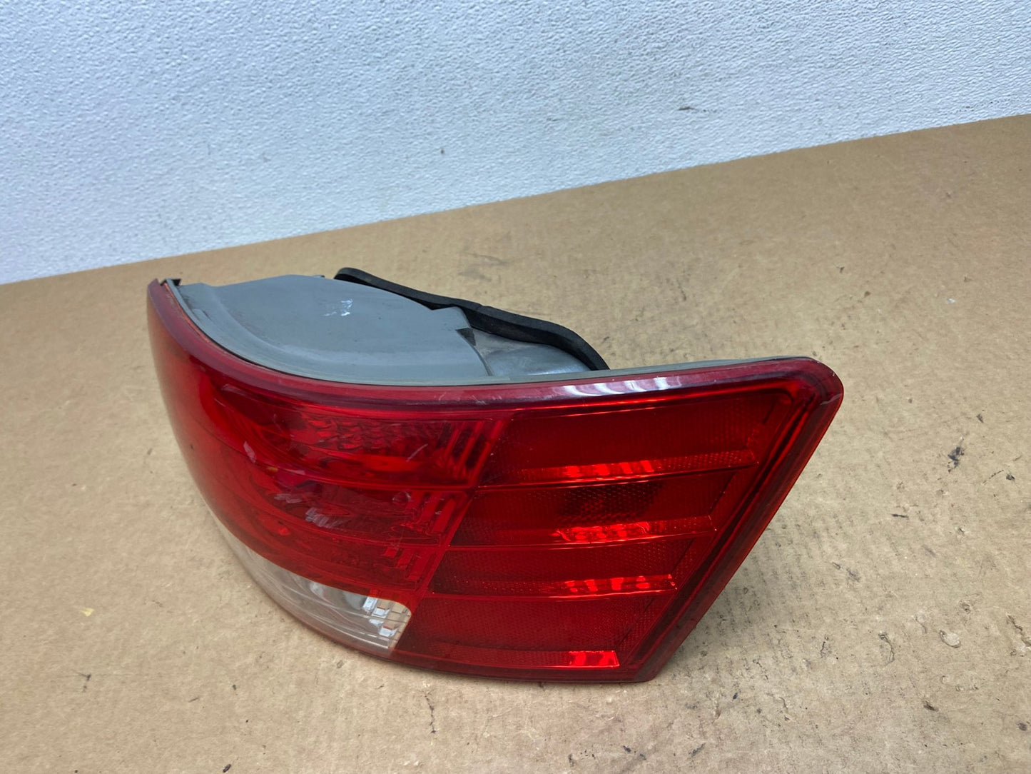 2006 2007 2008 Hyundai Sonata Right Passenger Rh Side Tail Light Oem AC3342 LK1