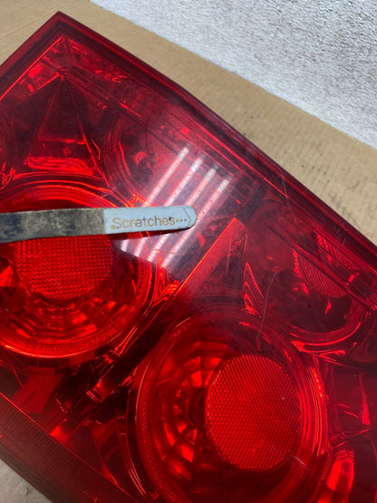 2003 2004 2005 Honda Pilot Left Driver LH Side Tail Light AI5893 LK3