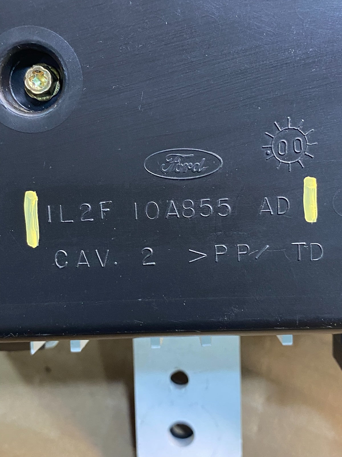 2002 Ford Explorer Speedometer Cluster Gauge ae6193 DG5