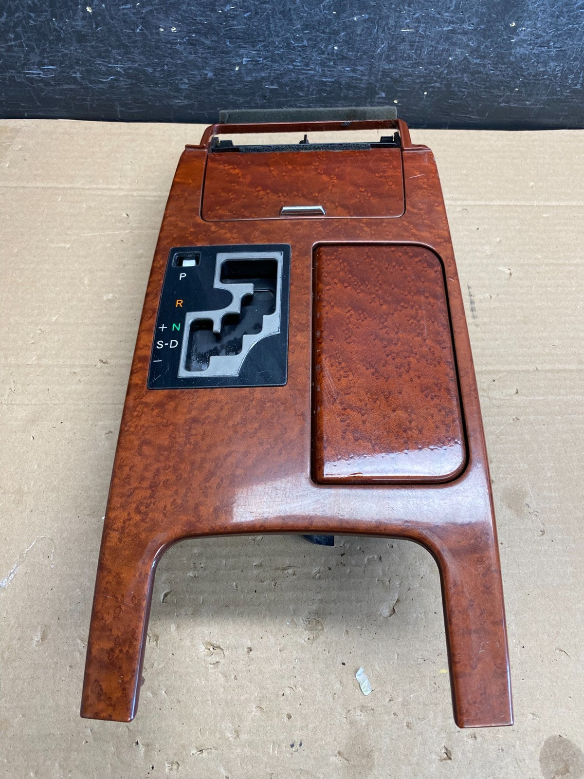 2006 2011 Lexus GS300 Center Console Shifter Bezel Cup Holder Trim AG6215 DG0