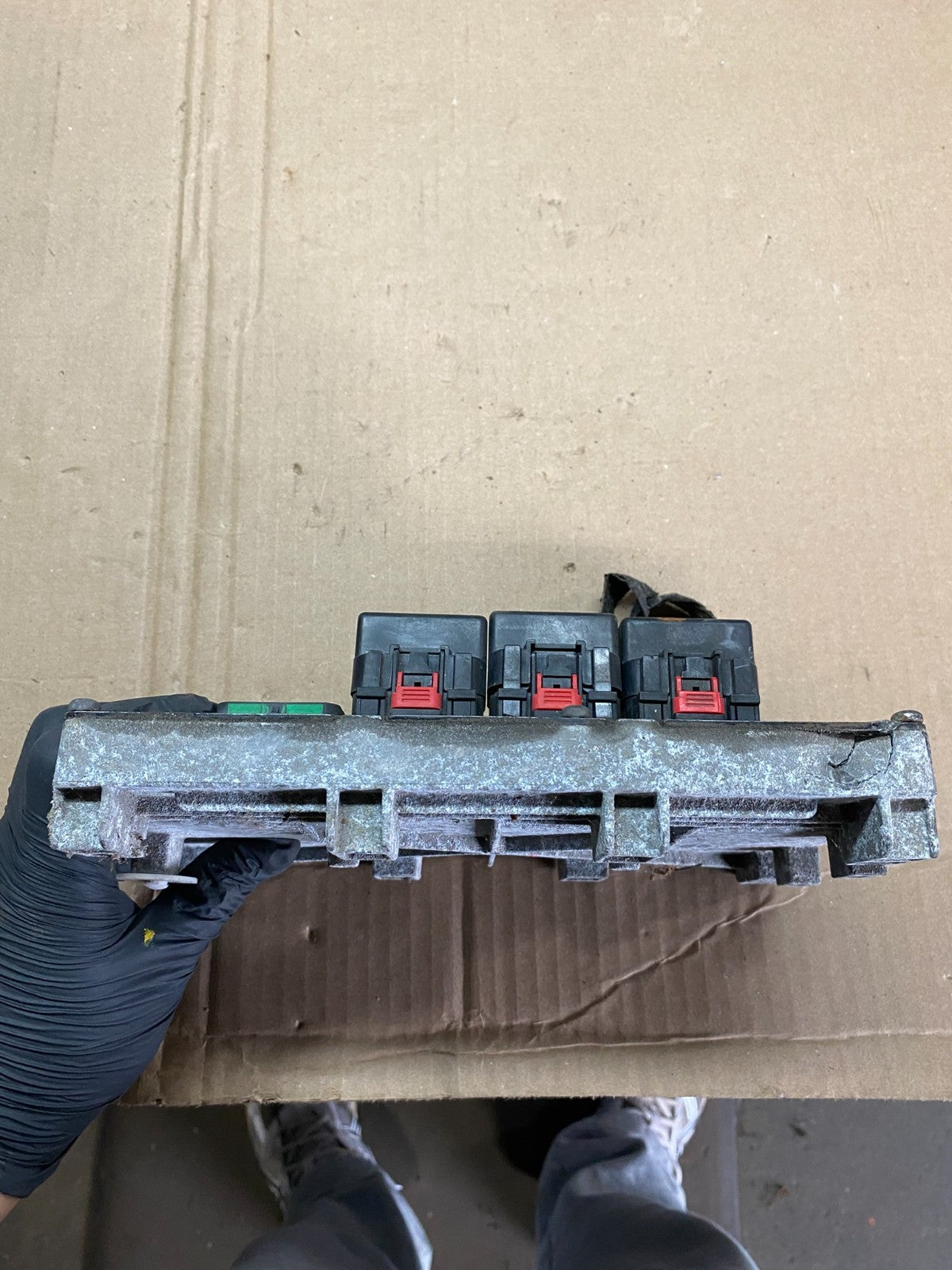 2008 Jeep Grand Cherokee Commander 3.7L Engine Computer p05187301af P02472