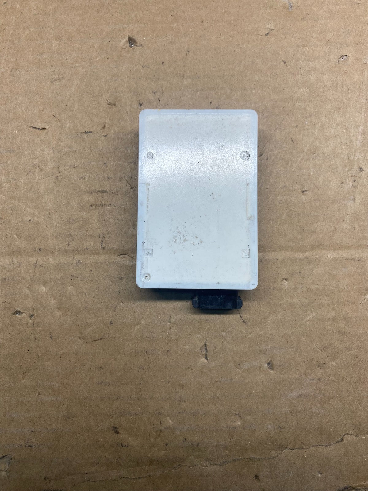 2014 to 2017 Mercedess S550 W222 Blind Spot Radar Module Sensor AH4863 DW1