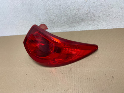 2009 2010 2011 2012 Chevrolet Traverse Right Passenger Tail Light AG5864 DW1