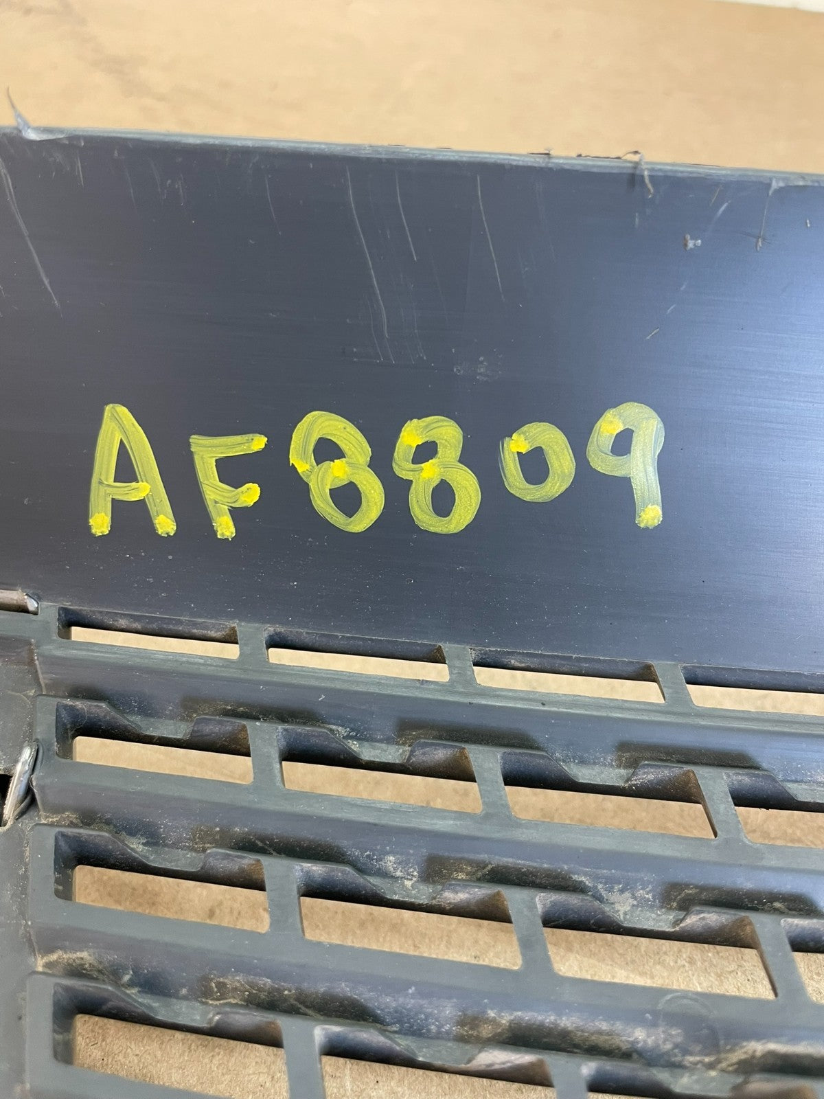 2010 2011 2012 Cadillac SRX Front Upper Grille Grill AF8809 DG5