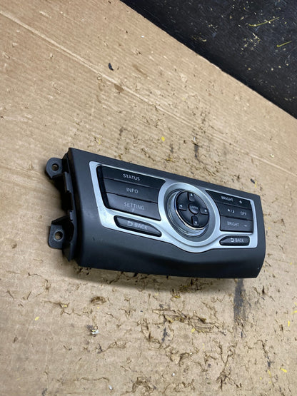 2009-2014 Nissan Murano AM FM Radio CD Control Panel x1460 DG1