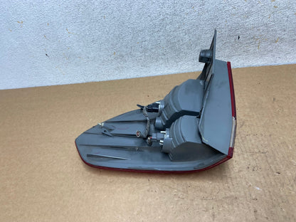 2005 2006 2007 Honda Odyssey Left Driver LH Side Tail Light AI3435 LK6