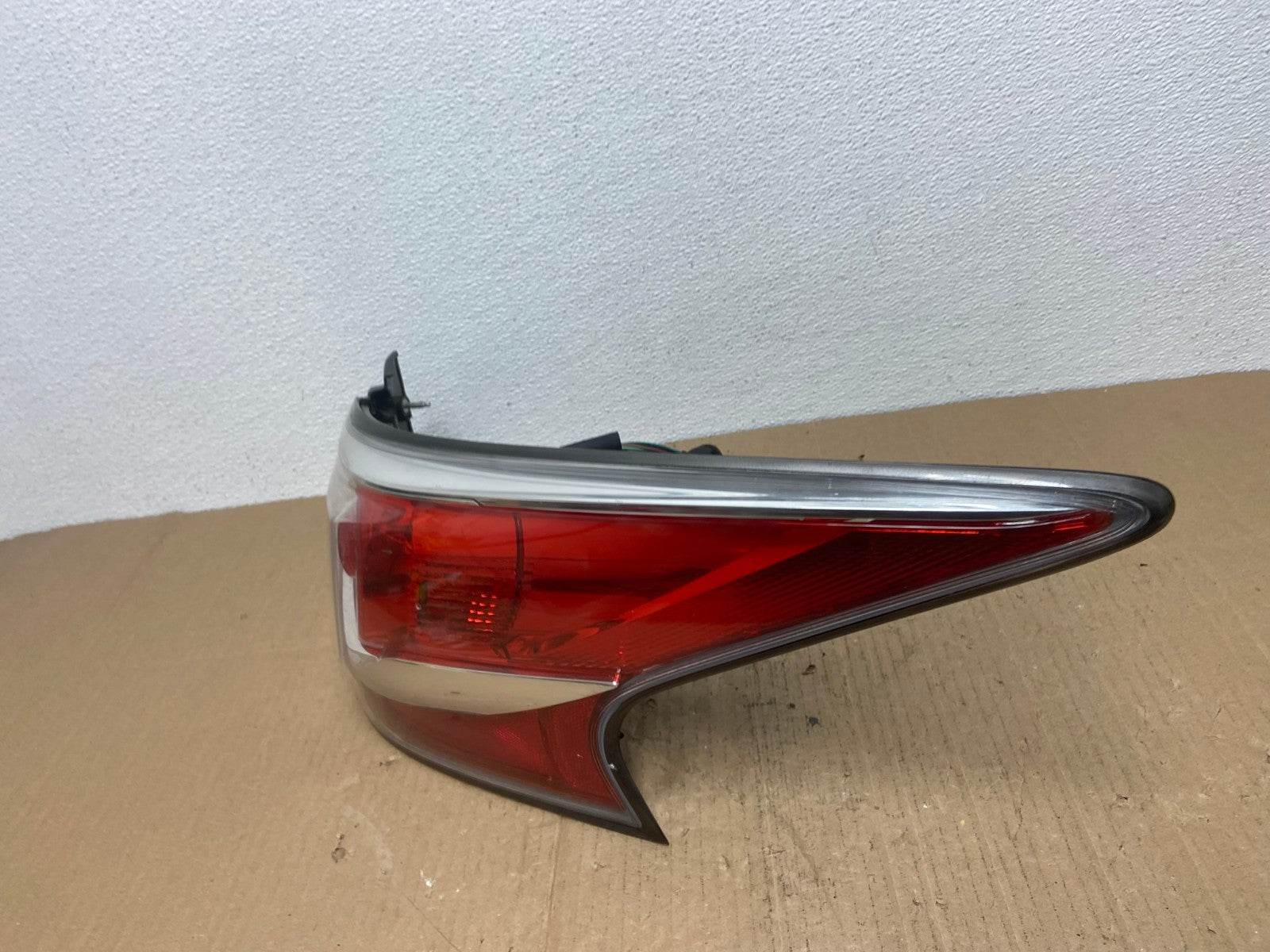 2013 2014 2015 Nissan Altima Right Passenger RH Side Tail Light AB8221 LK1
