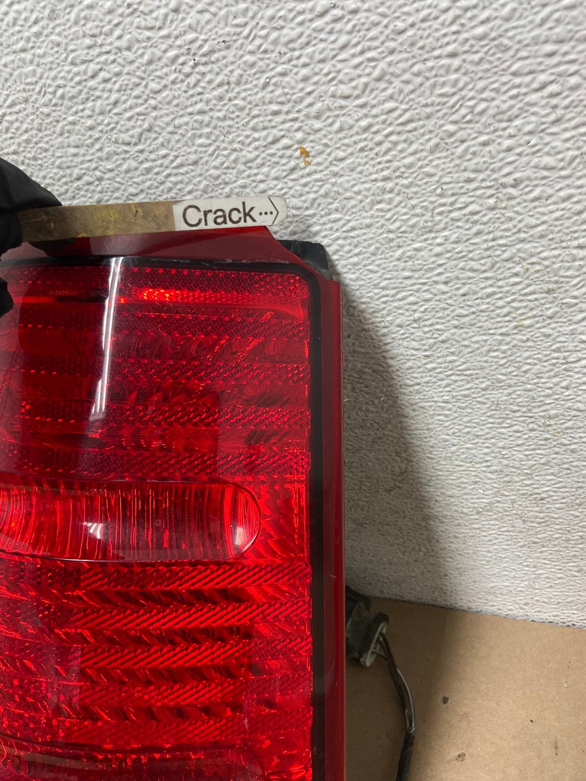 2002 to 2005 Ford Explorer Left Driver Lh Side Tail light AG5347 LK7
