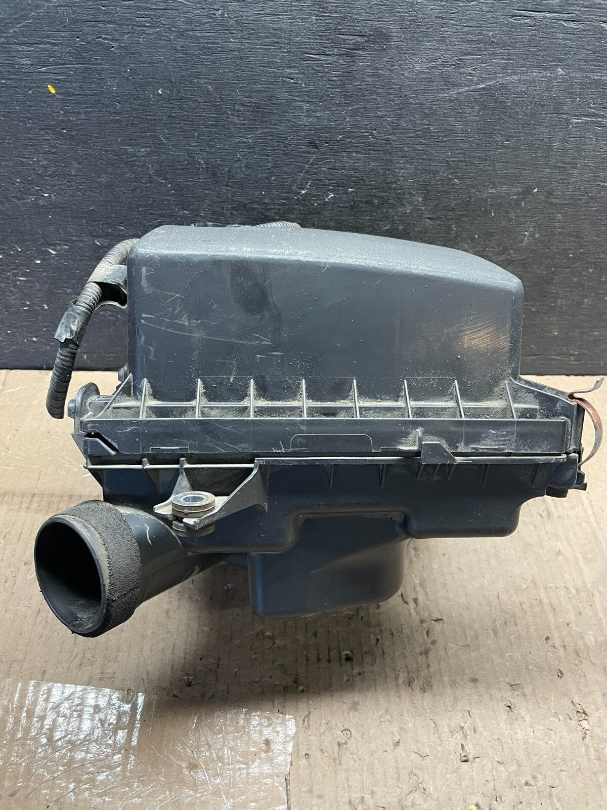 Lexus RX450h Hybrid Air Cleaner Filter Box OEM A9437 PS5