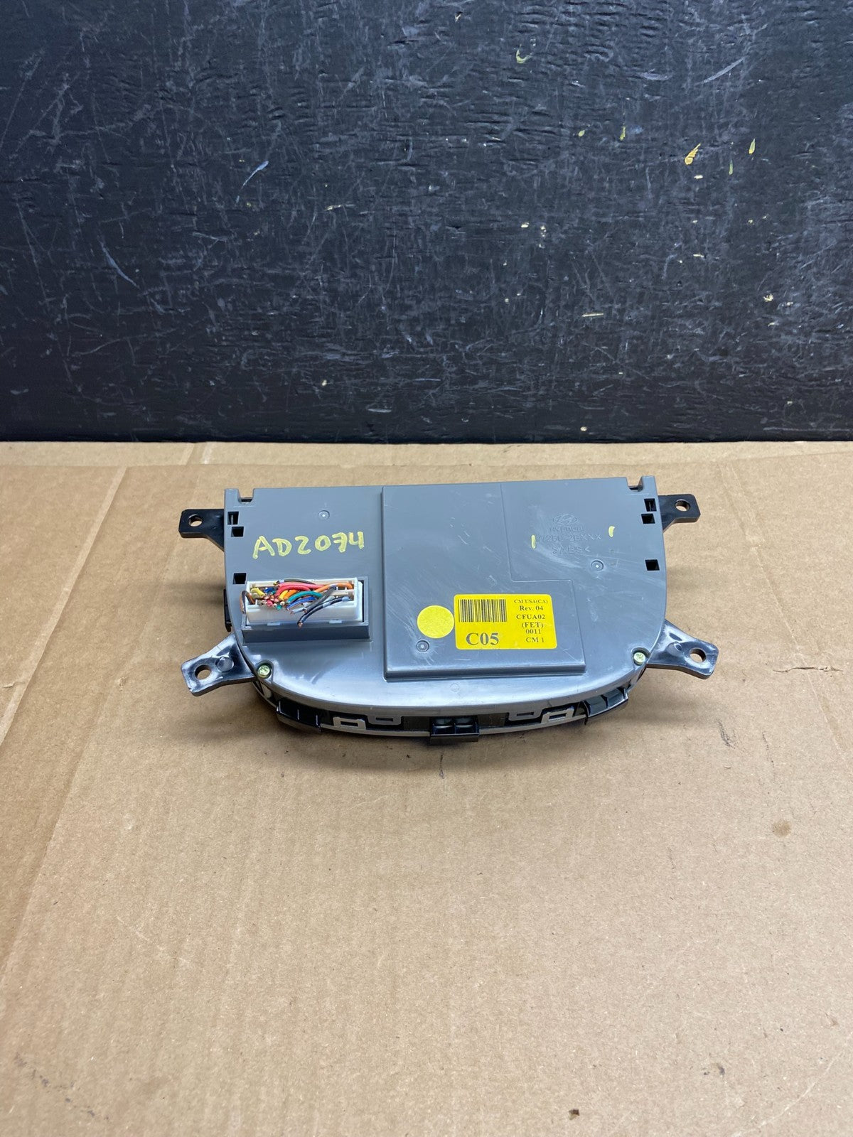 2010 2011 2012 Hyundai Santa Fe Automatic Climate AC Heater Control OE AD2074 DG3