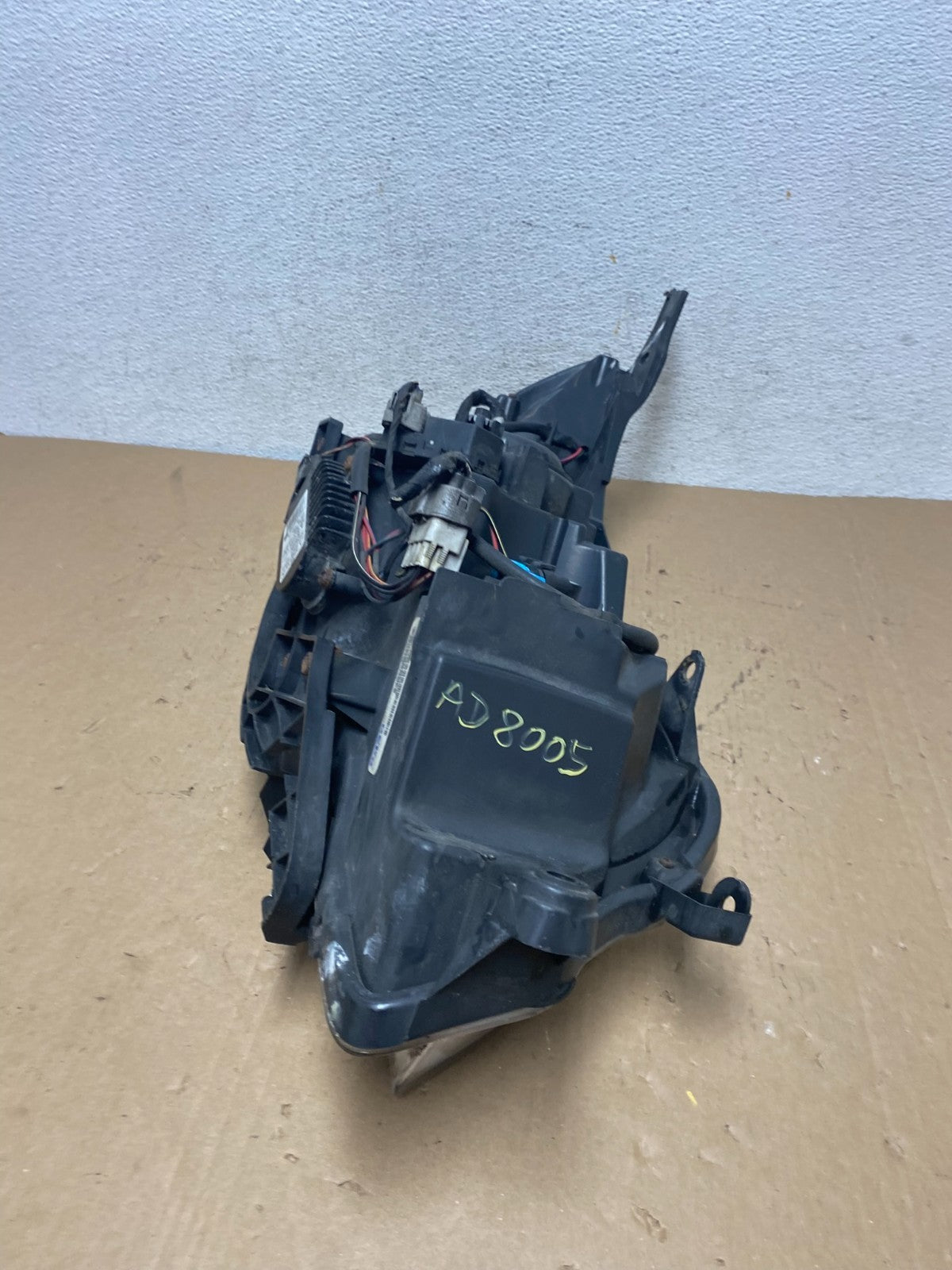 2009-2013 Subaru Forester Left Driver LH Xenon Headlight DEPO AD8005 DW7