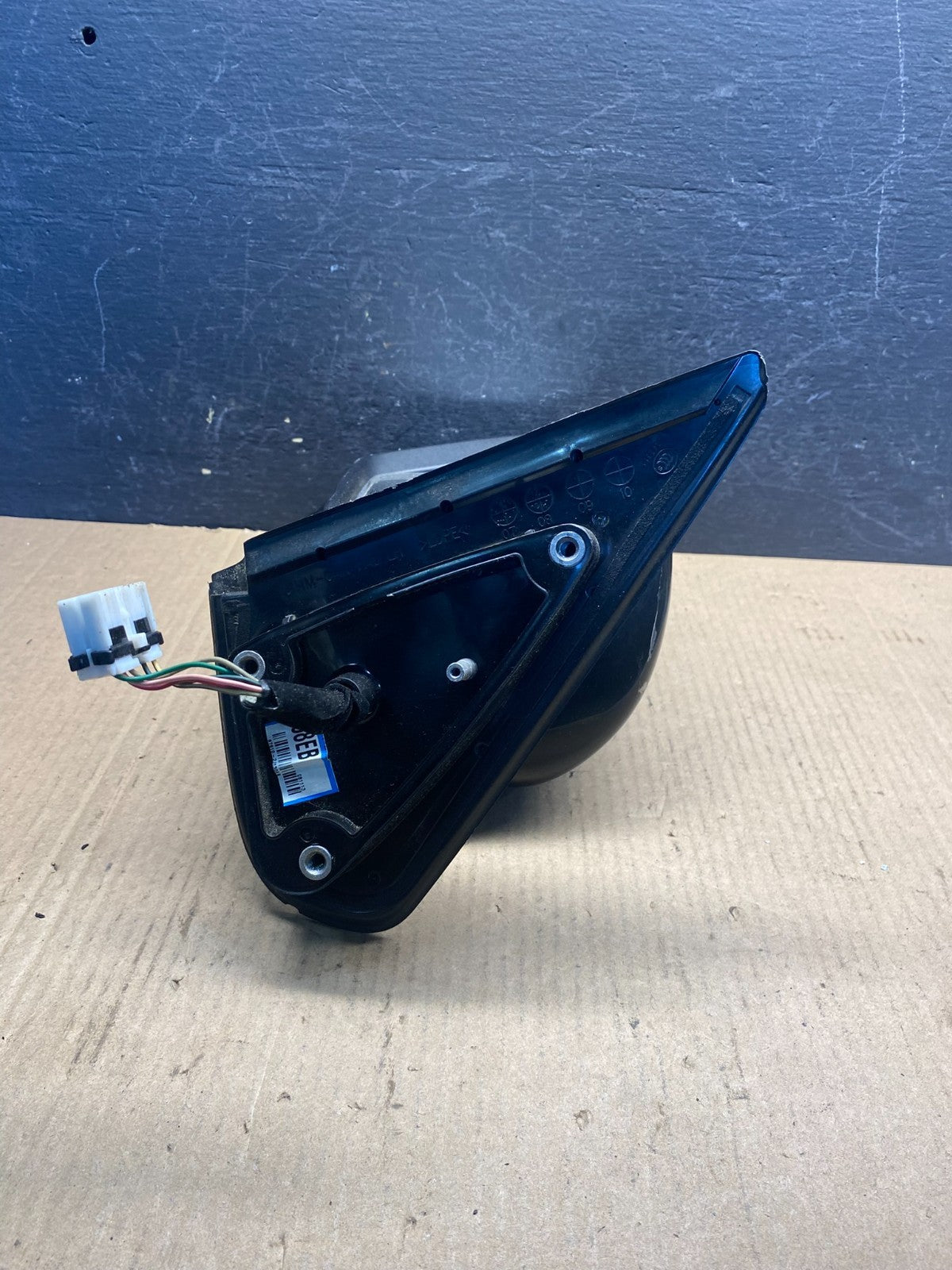 2009 2010 2011 Kia Borrego Left Driver Side View Mirror AE6356 DG4
