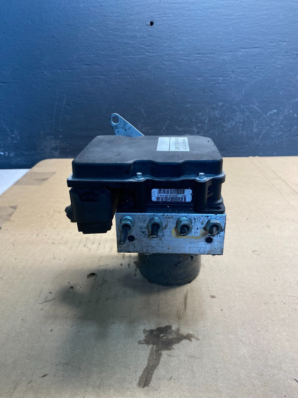 2007 to 2013 BMW 335i ABS Anti-Lock Brake Pump 6768550 OEM AC0945 DG4