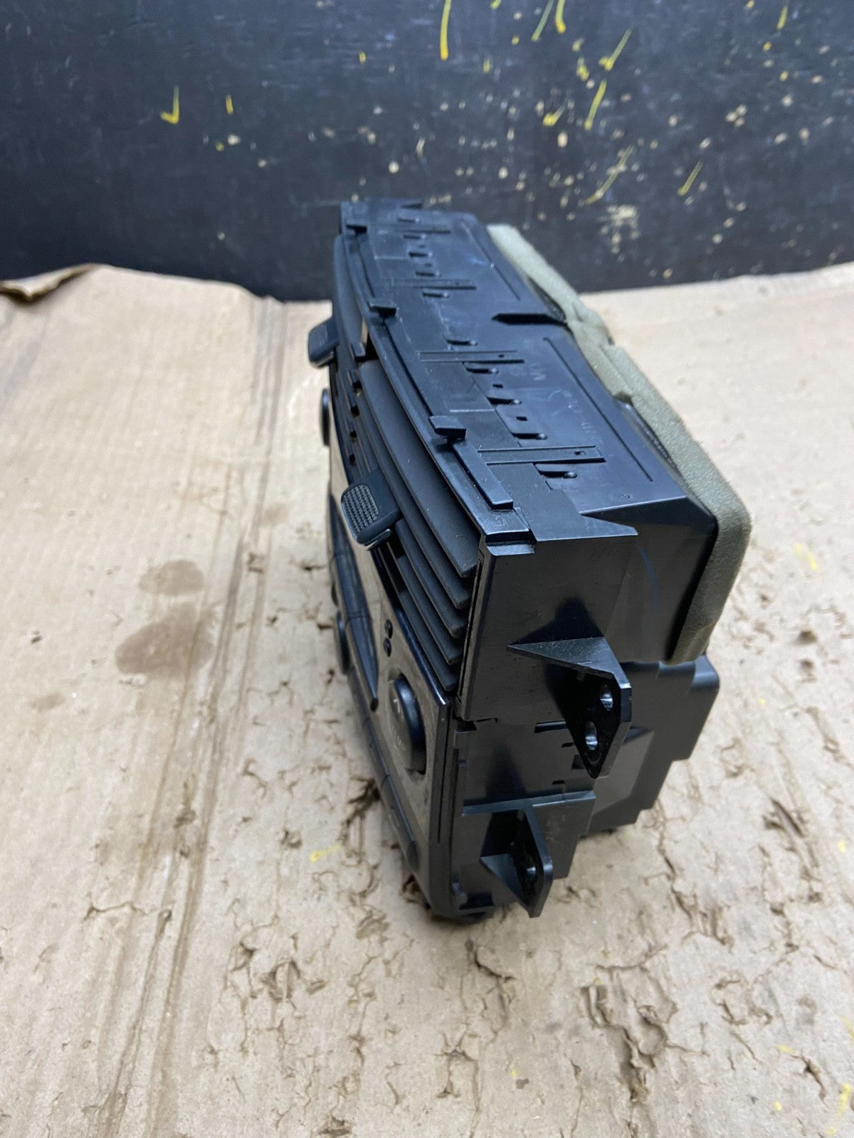 2004-2005 Toyota Sienna A/C Climate Heater Temperature Control Air Vent x6384 DG3